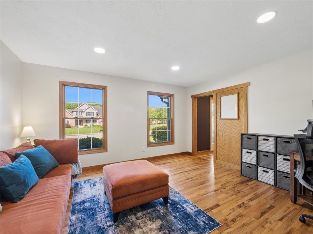 12743 Vestas Place Property Photo 9