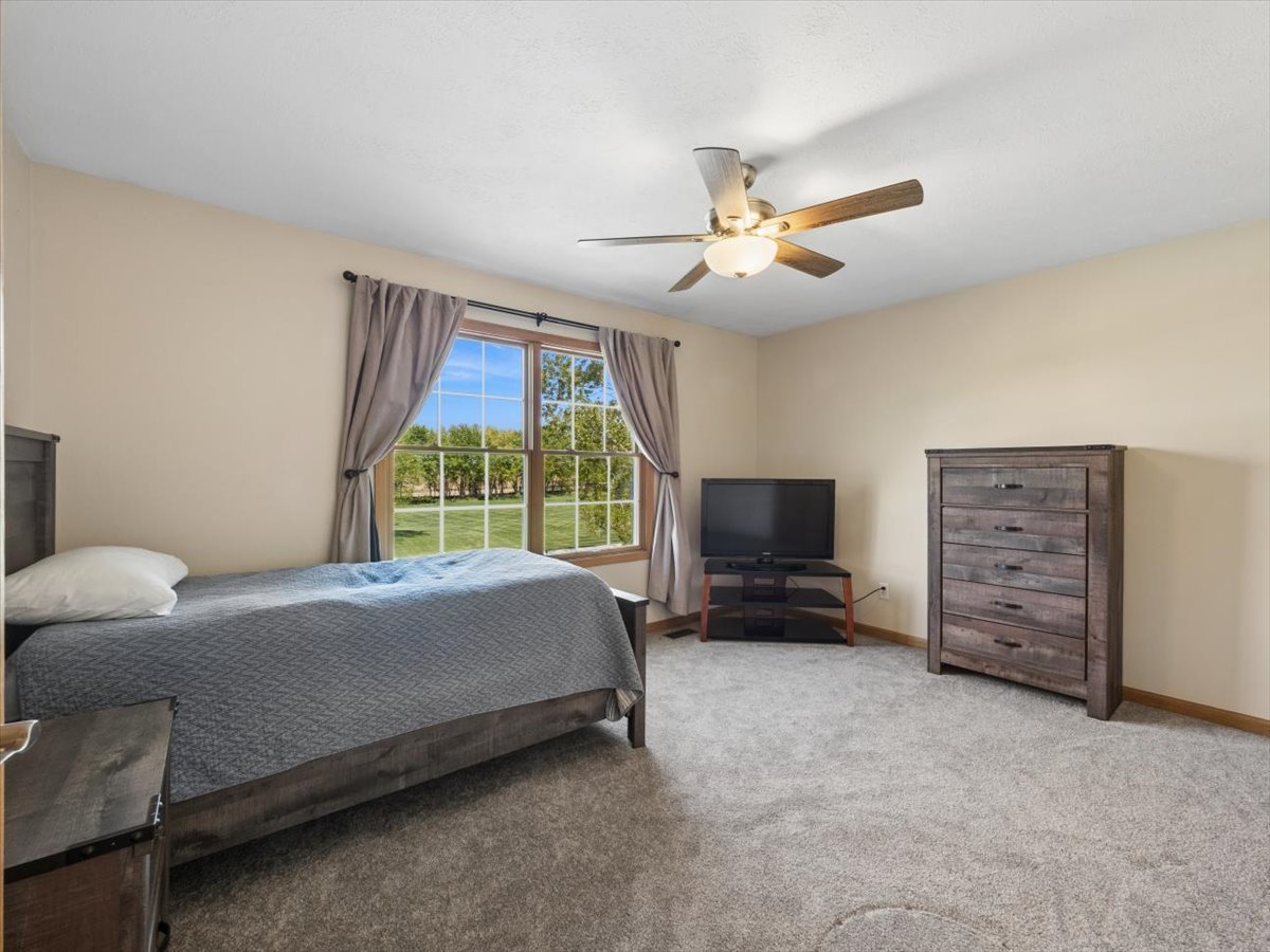 12743 Vestas Place Property Photo 13