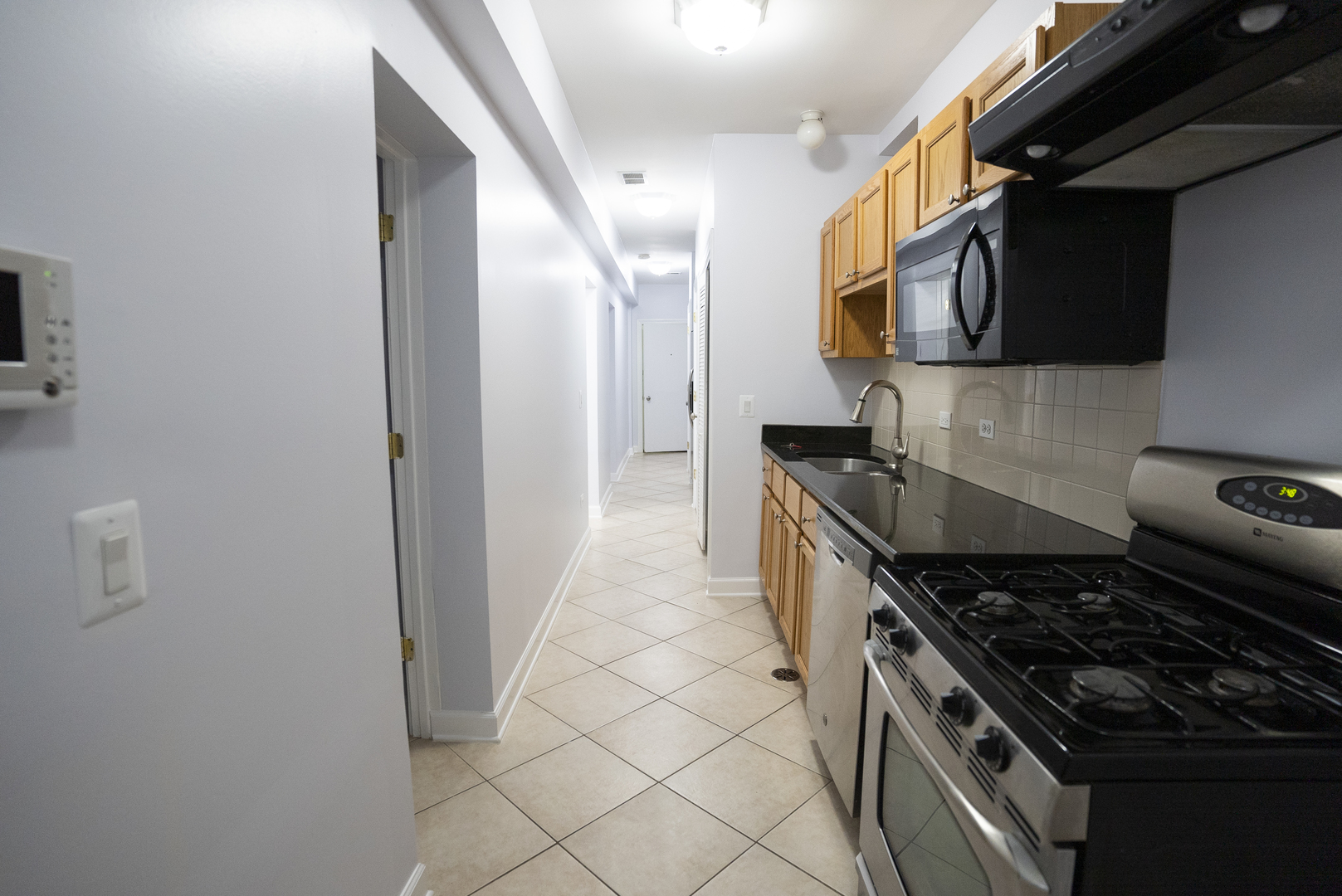 2416 N Greenview Avenue G Property Photo 10