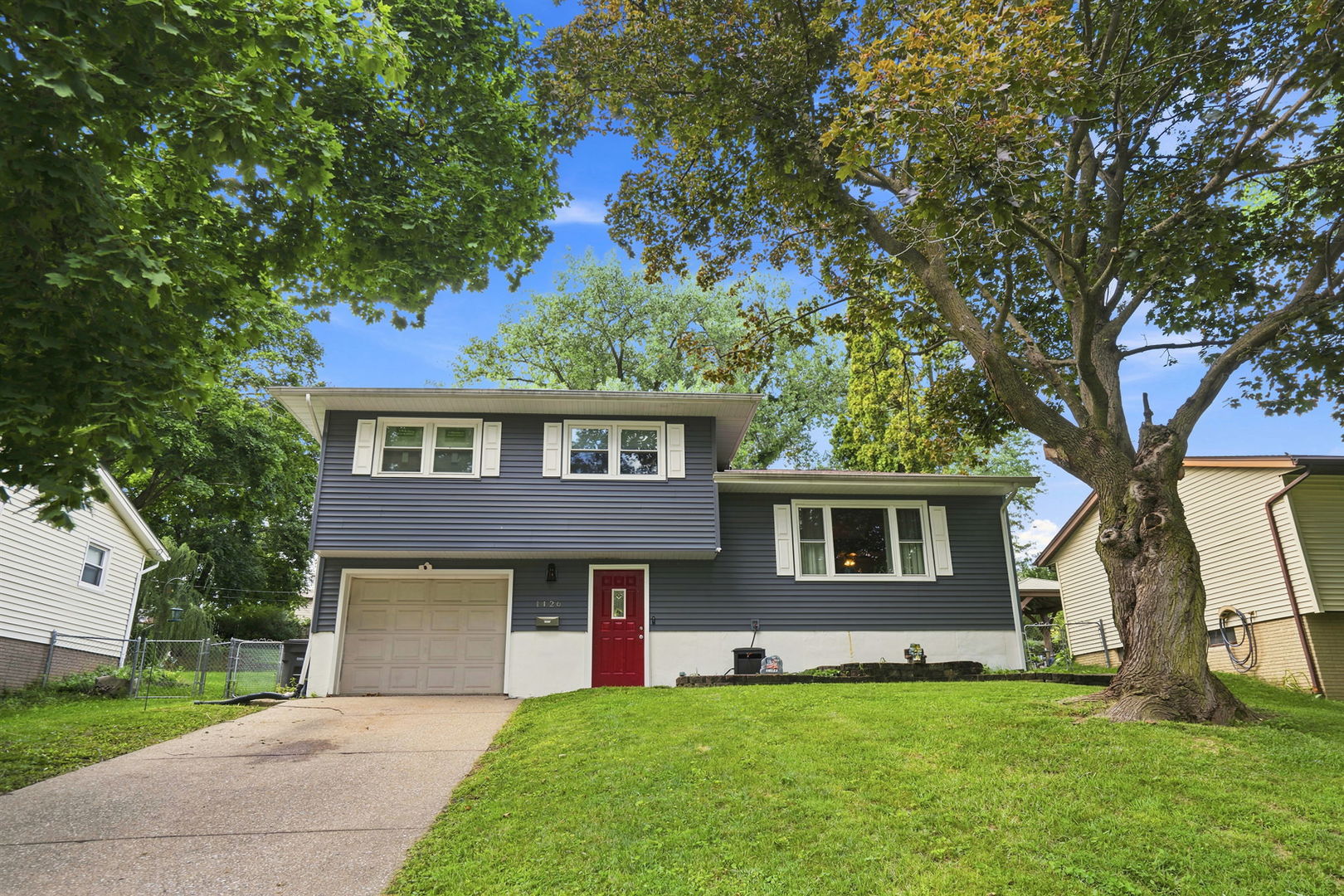 1426 25th Street Property Photo 1