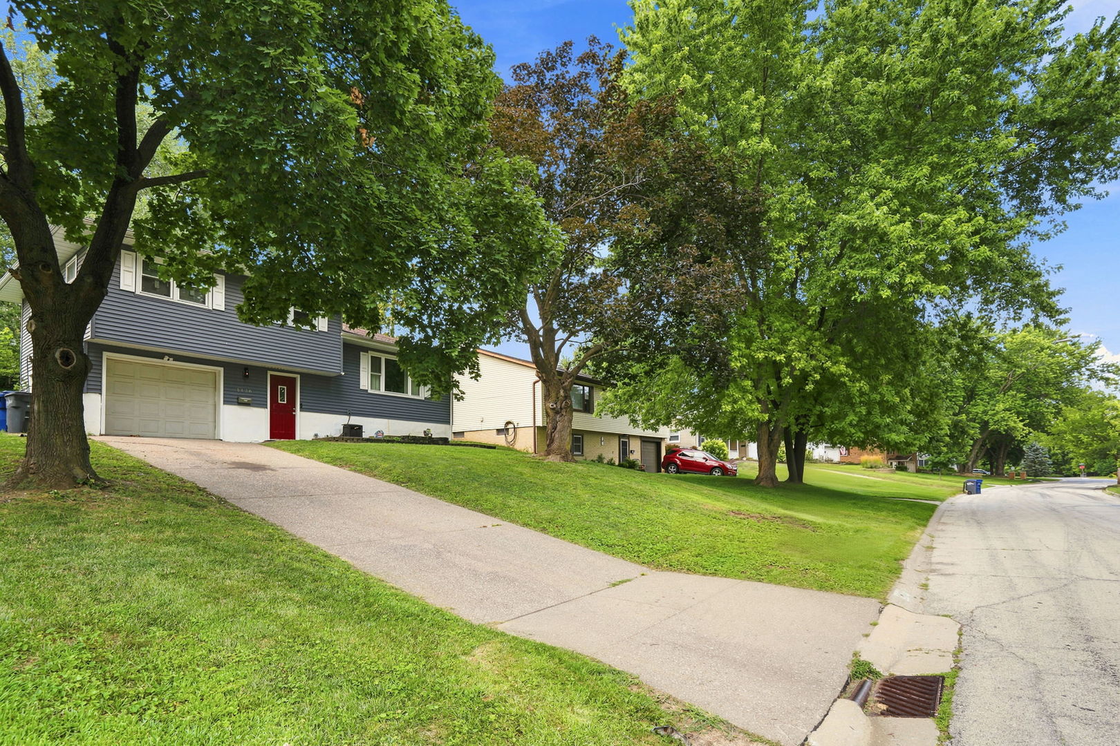 1426 25th Street Property Photo 2