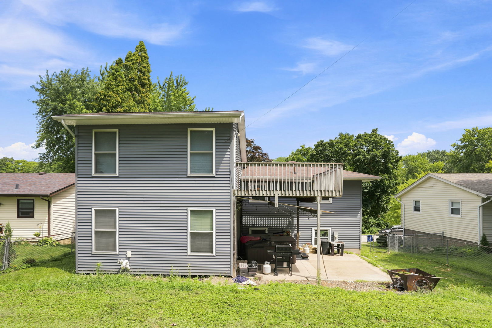 1426 25th Street Property Photo 3