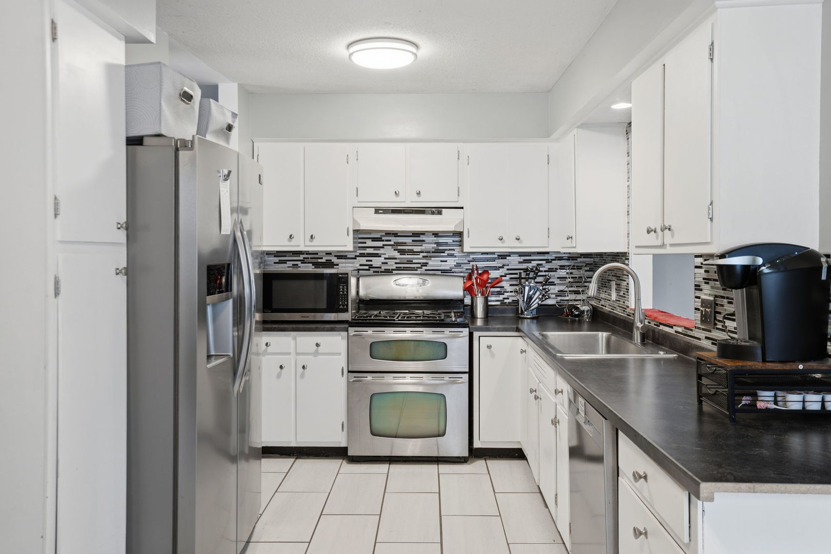 1426 25th Street Property Photo 8