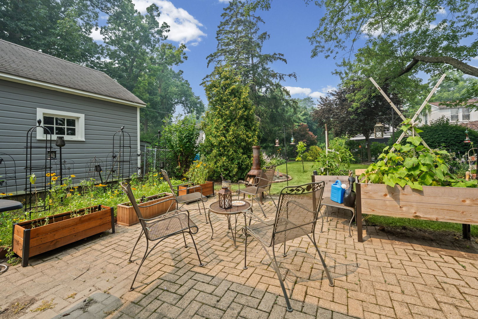 1538 Oakwood Avenue Property Photo 31