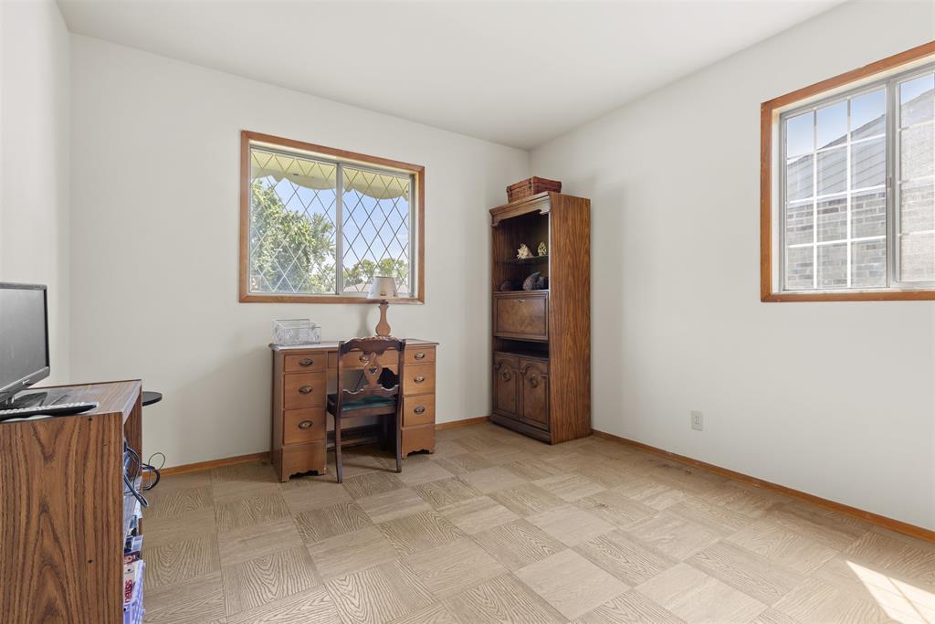 2112 Maple Avenue Property Photo 16