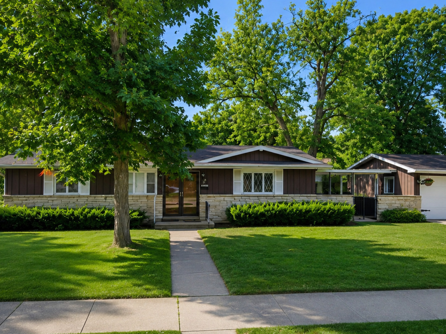 2805 Wall Avenue Property Photo 1