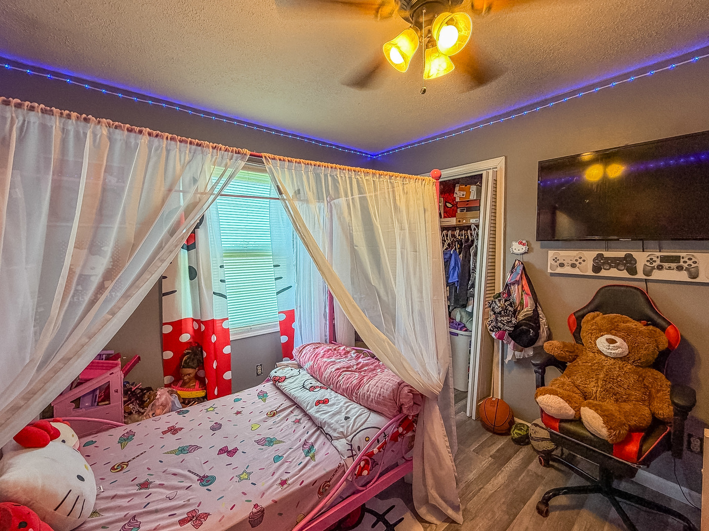 1015 Cambridge Drive Property Photo 23