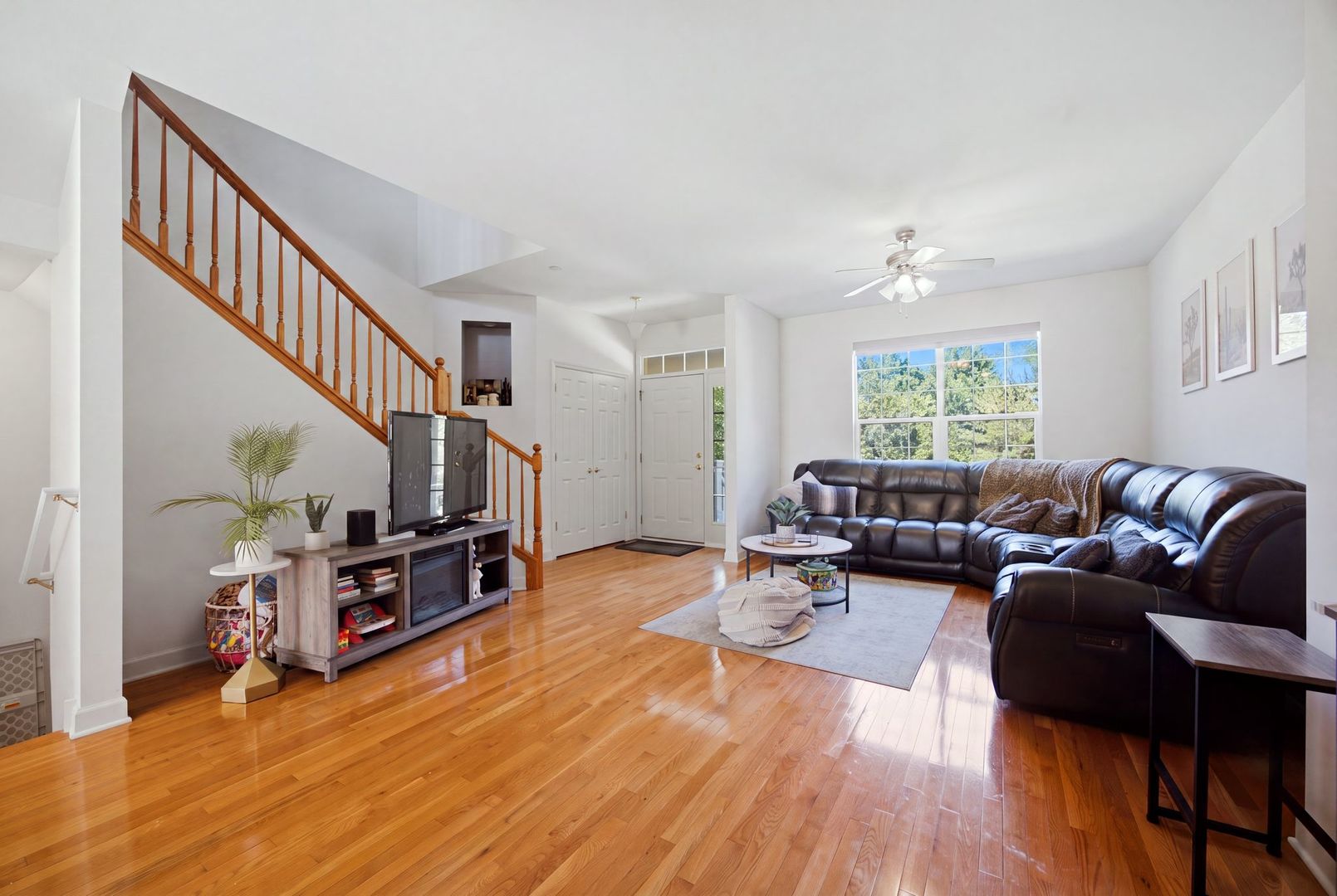 435 E Railroad Avenue Property Photo 10