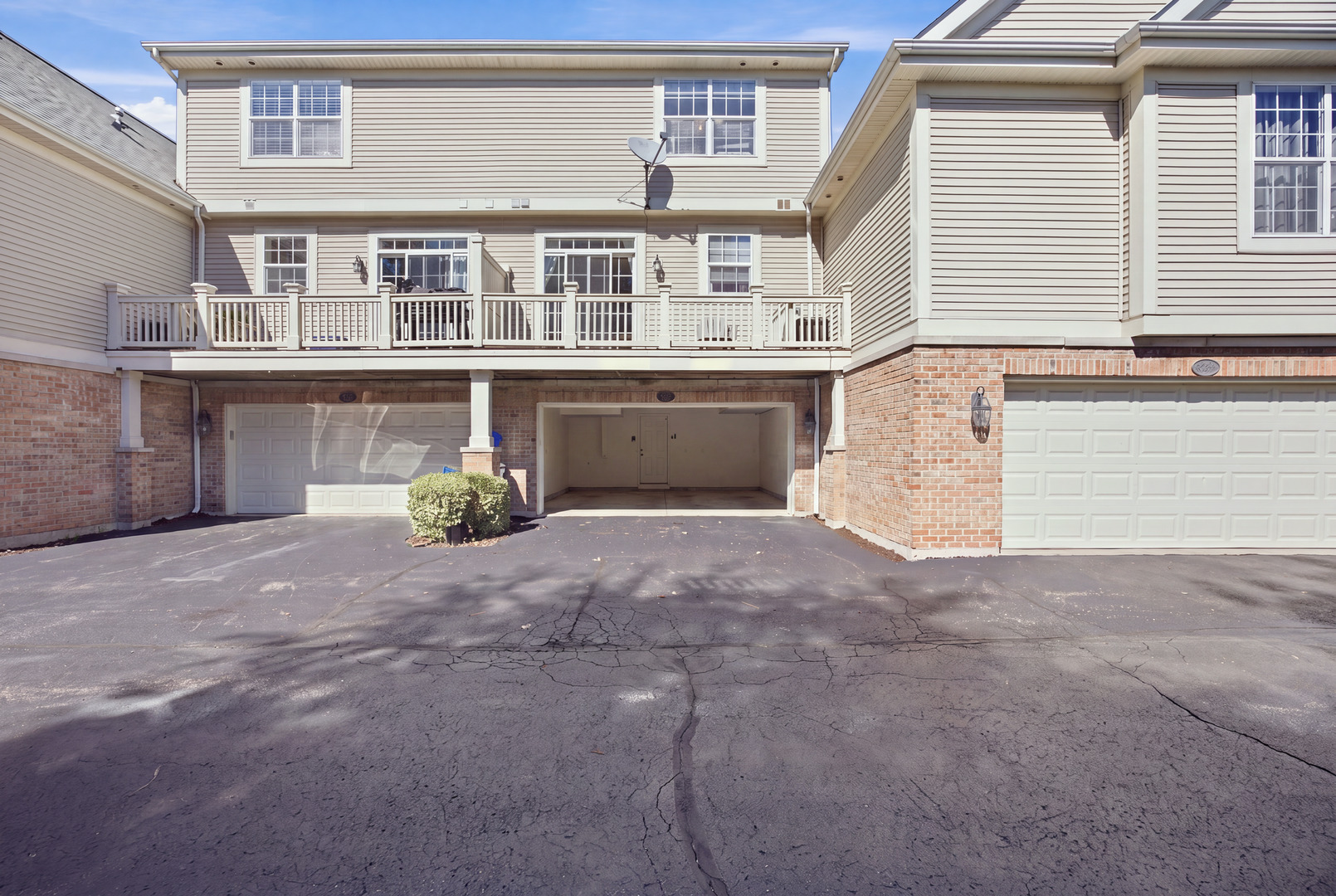 435 E Railroad Avenue Property Photo 33