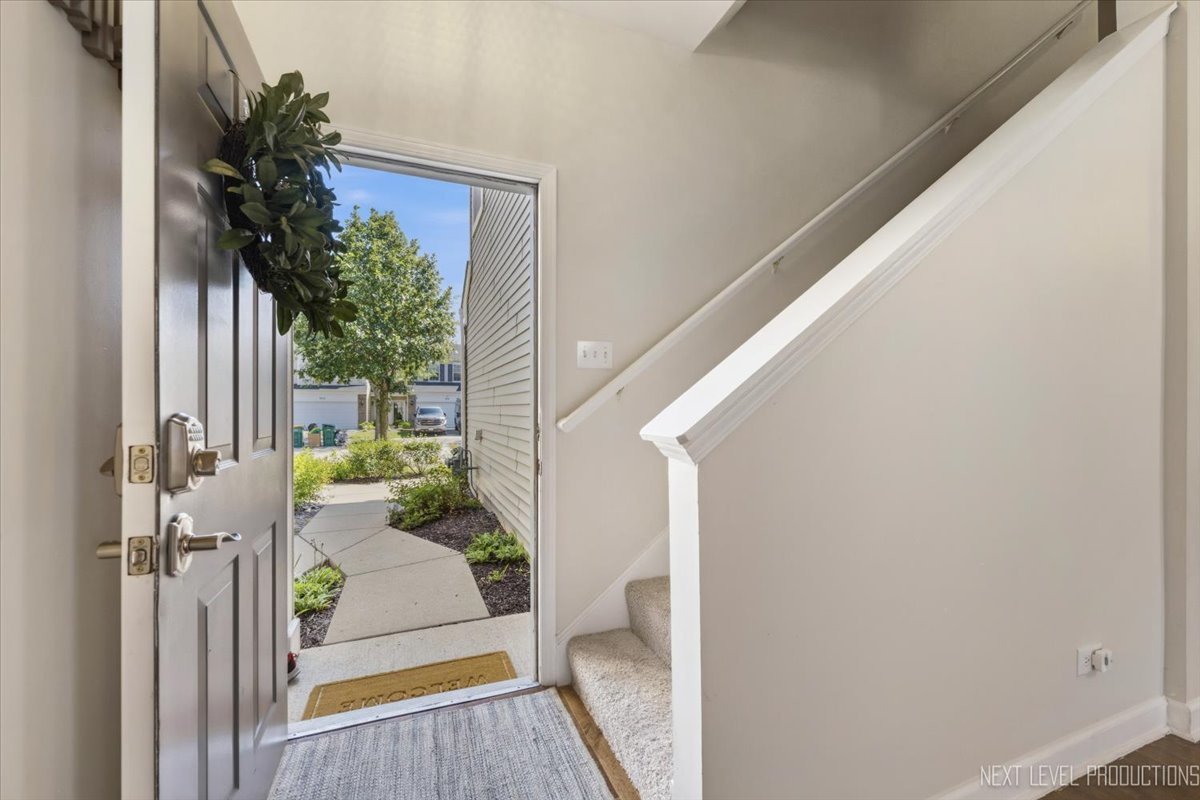 5015 Montauk Drive Property Photo 3