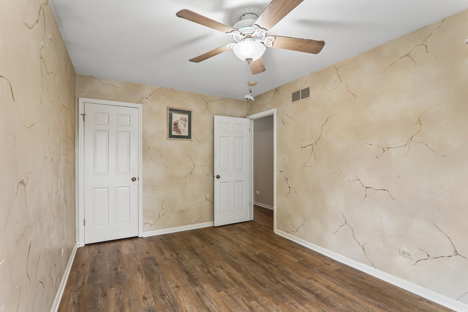 1644 Swallow Street Property Photo 19