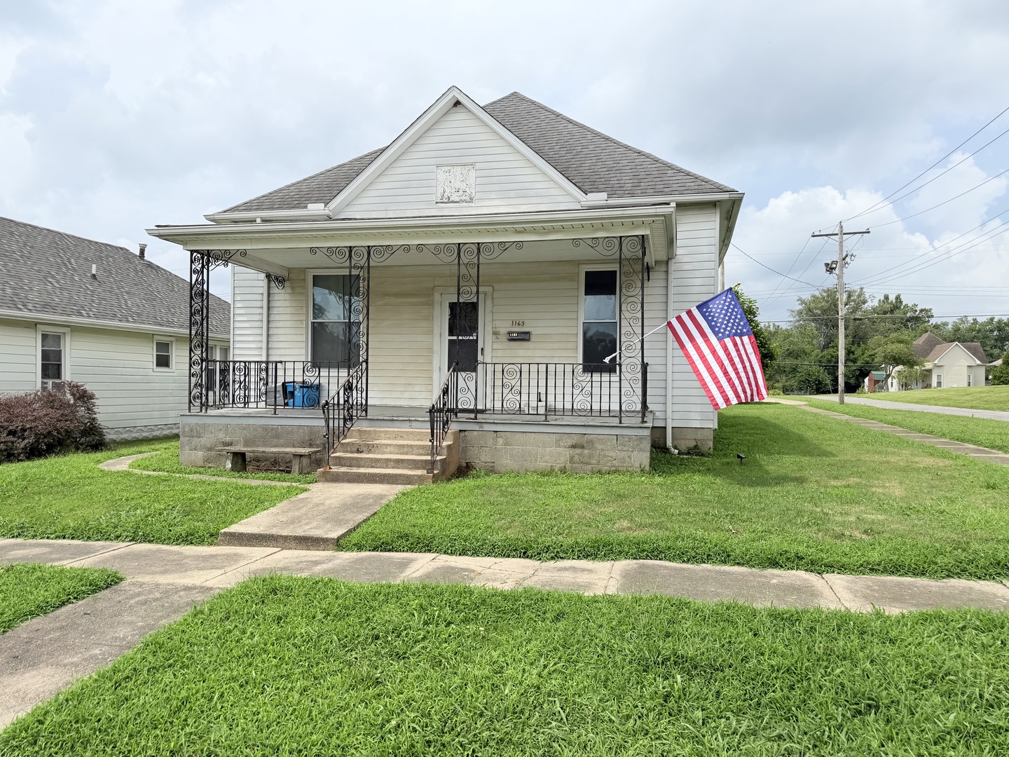 1163 1st Street Property Photo 3