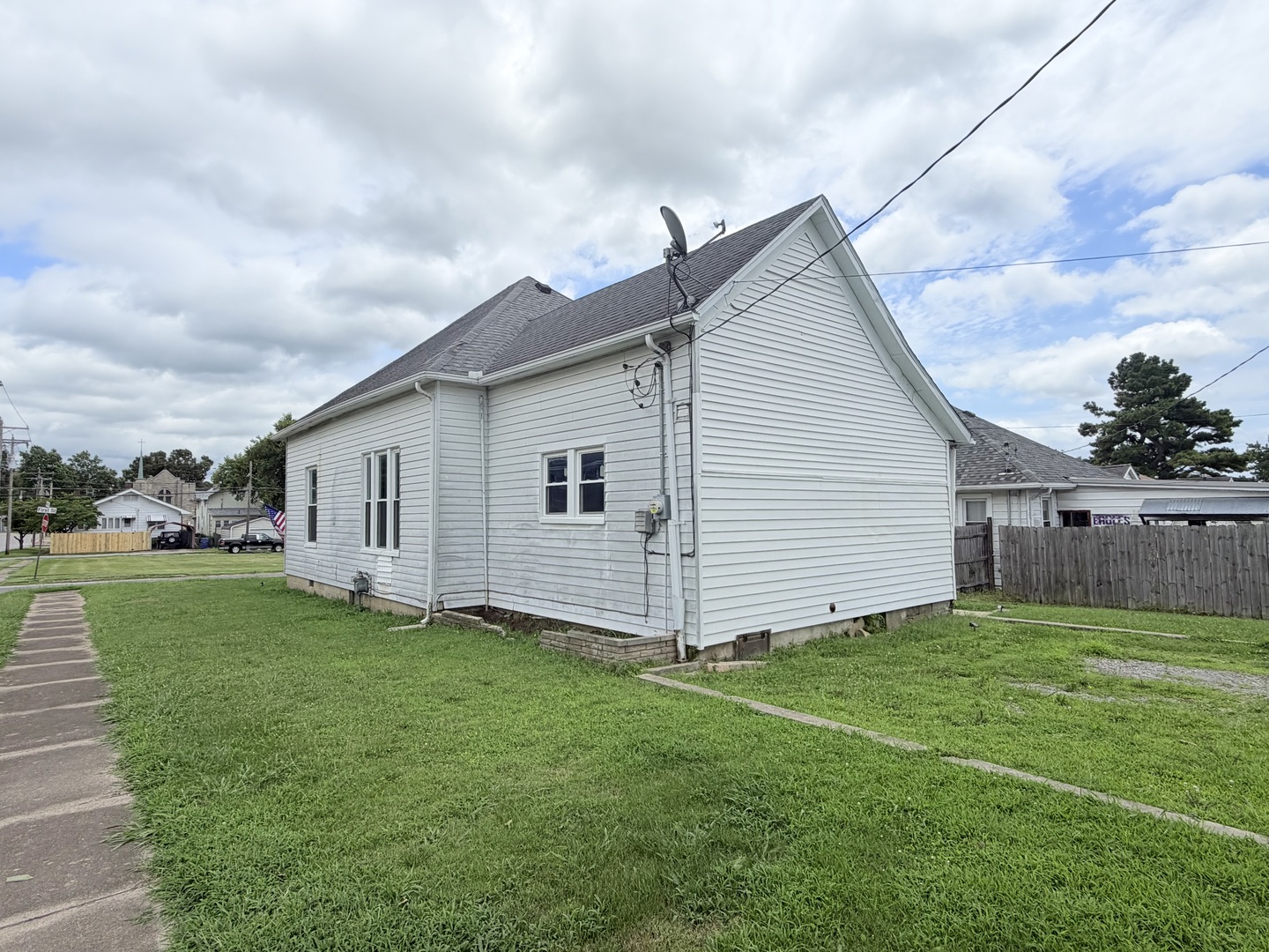 1163 1st Street Property Photo 6