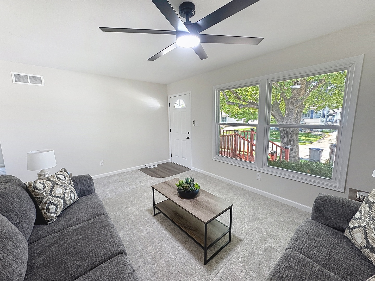 1711 2nd Street Property Photo 5