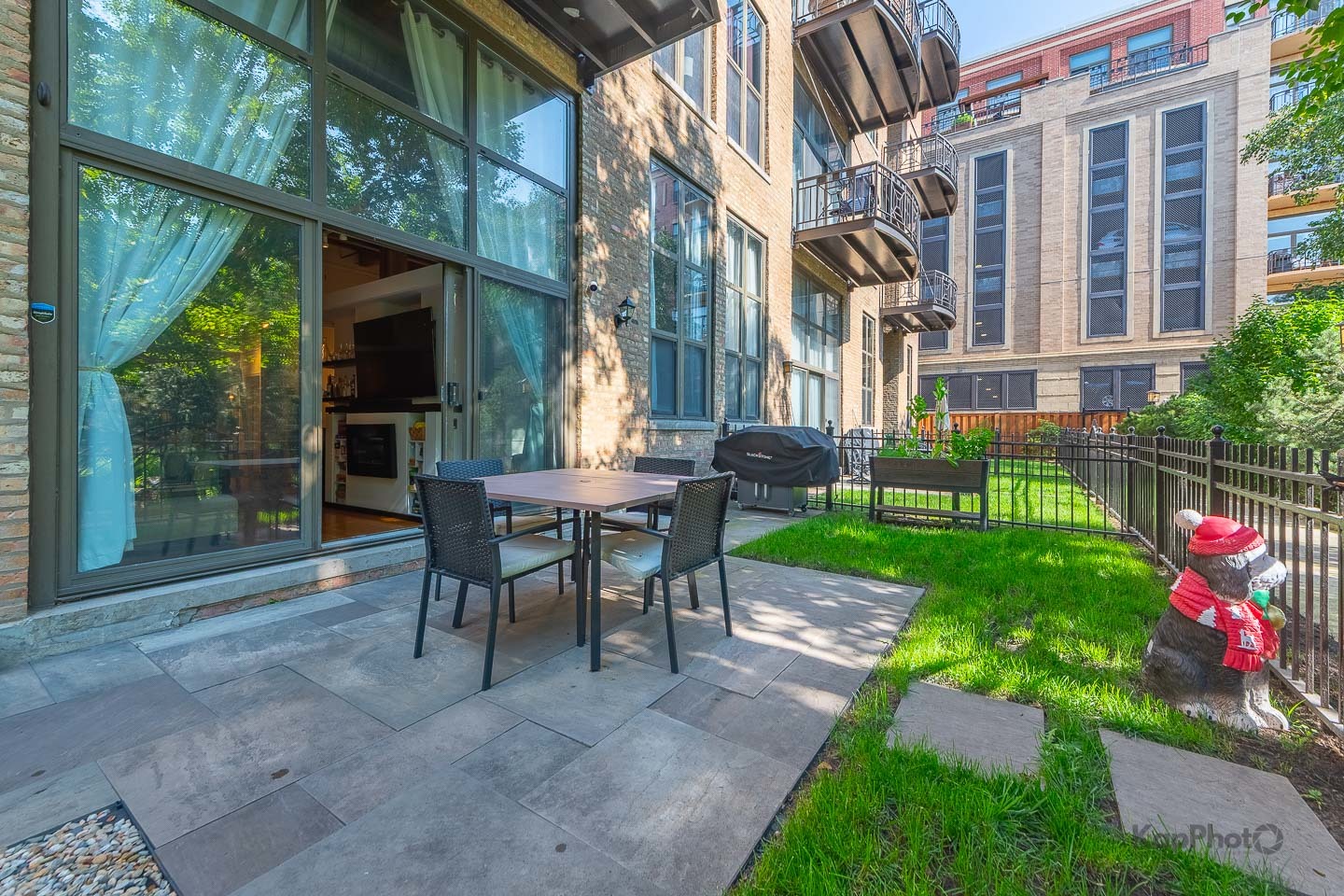 1330 W MONROE Street 108