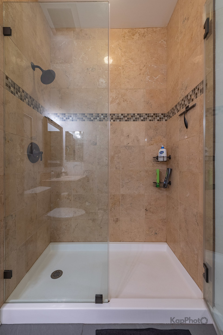1330 W Monroe Street 108 Property Photo 26