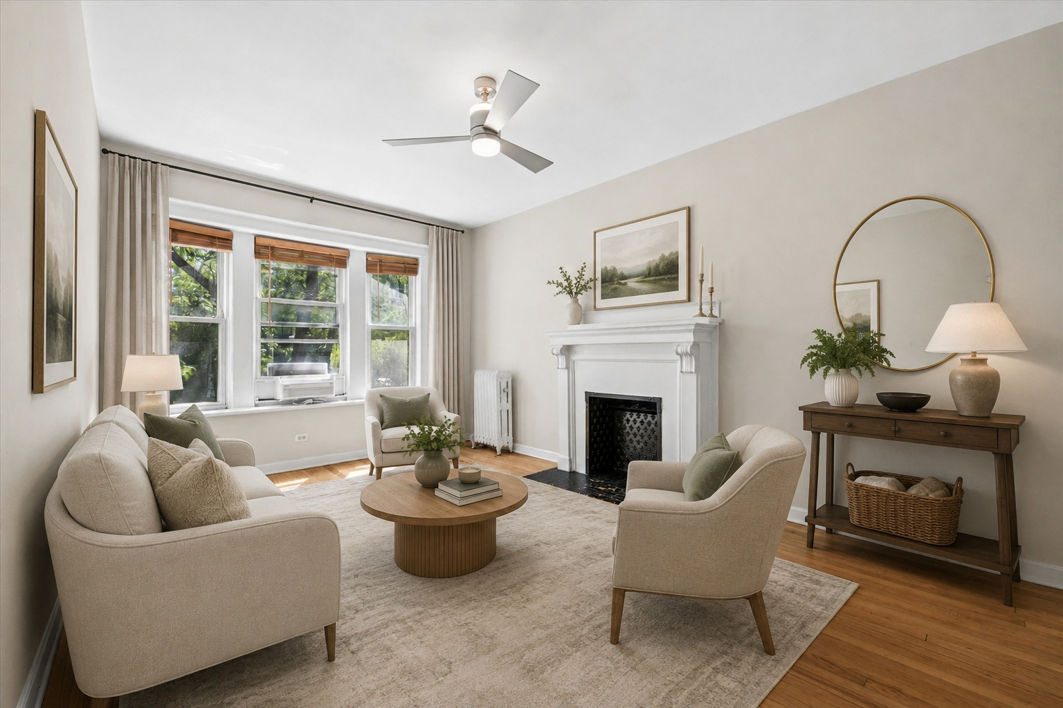5052 S Blackstone Avenue 2 Property Photo 3