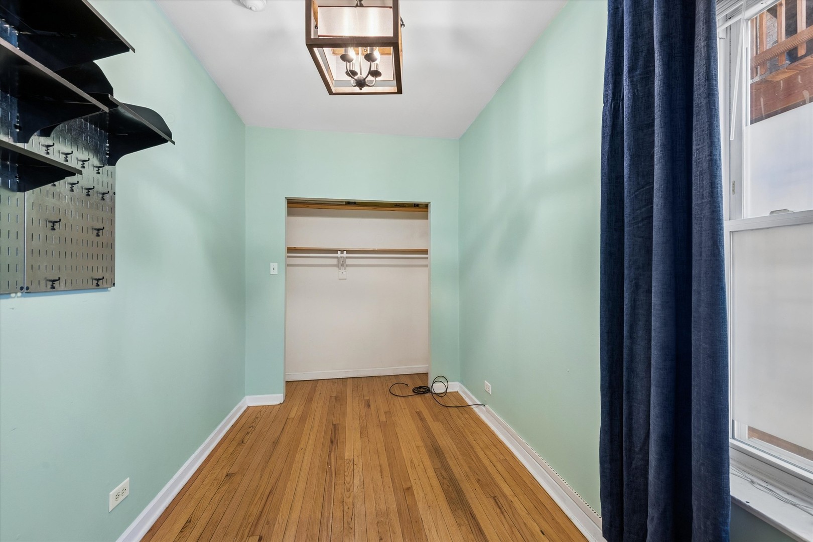 5052 S Blackstone Avenue 2 Property Photo 16