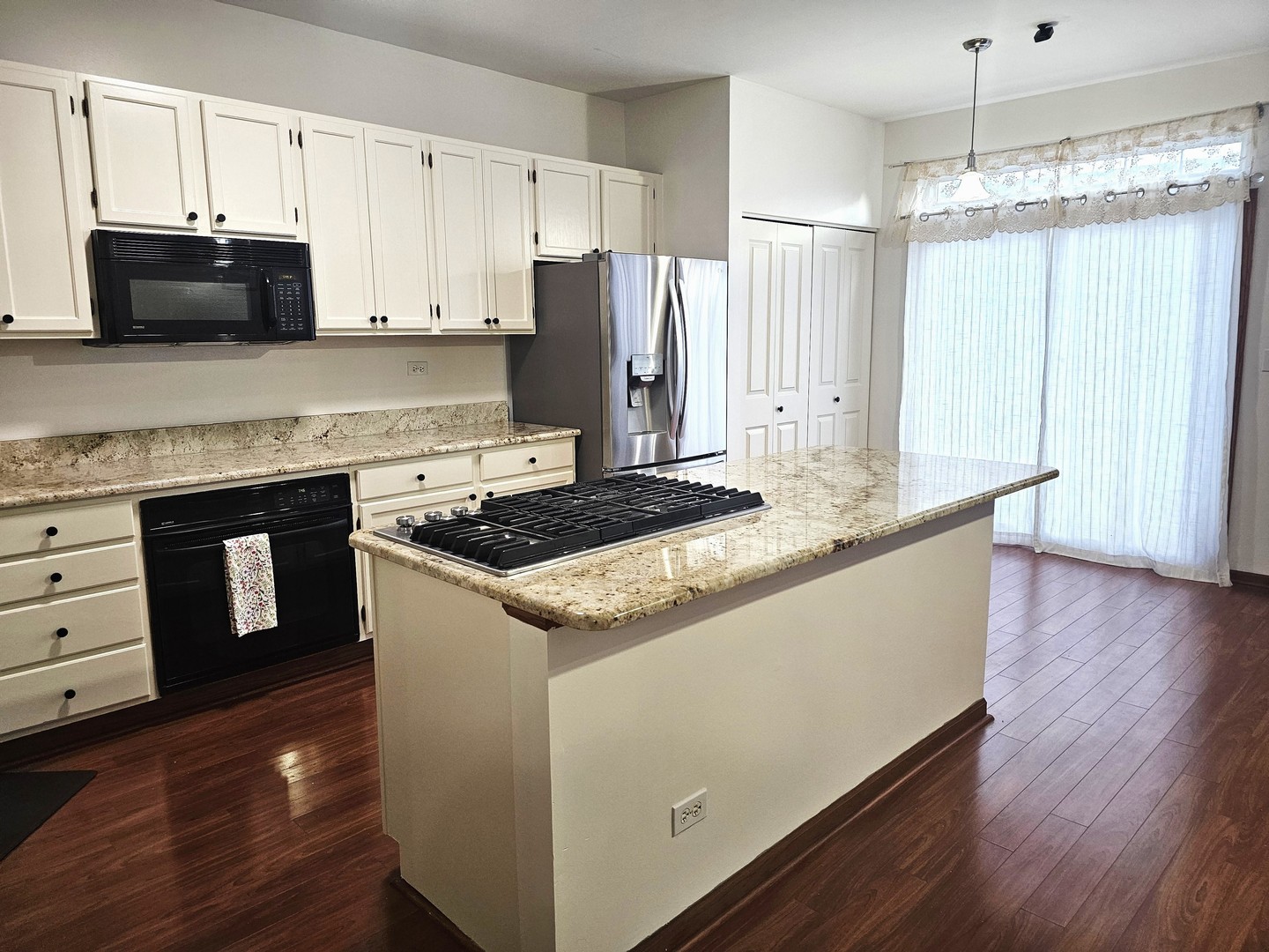 1293 Georgetown Way Property Photo 16