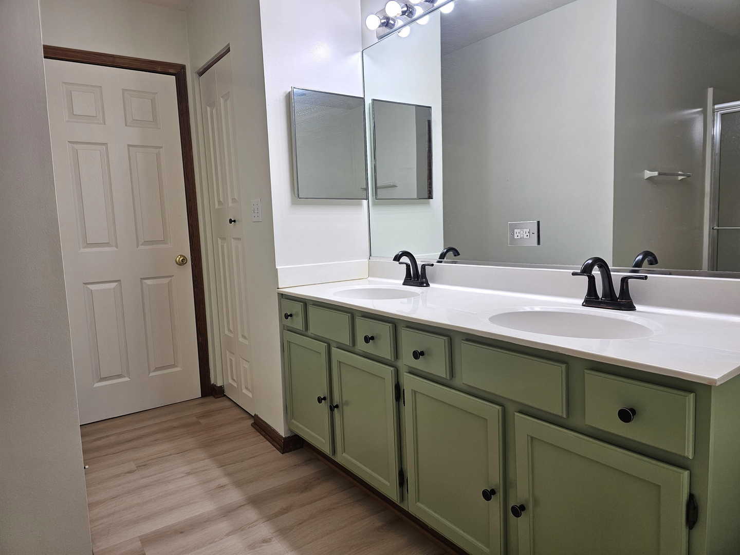 1293 Georgetown Way Property Photo 27