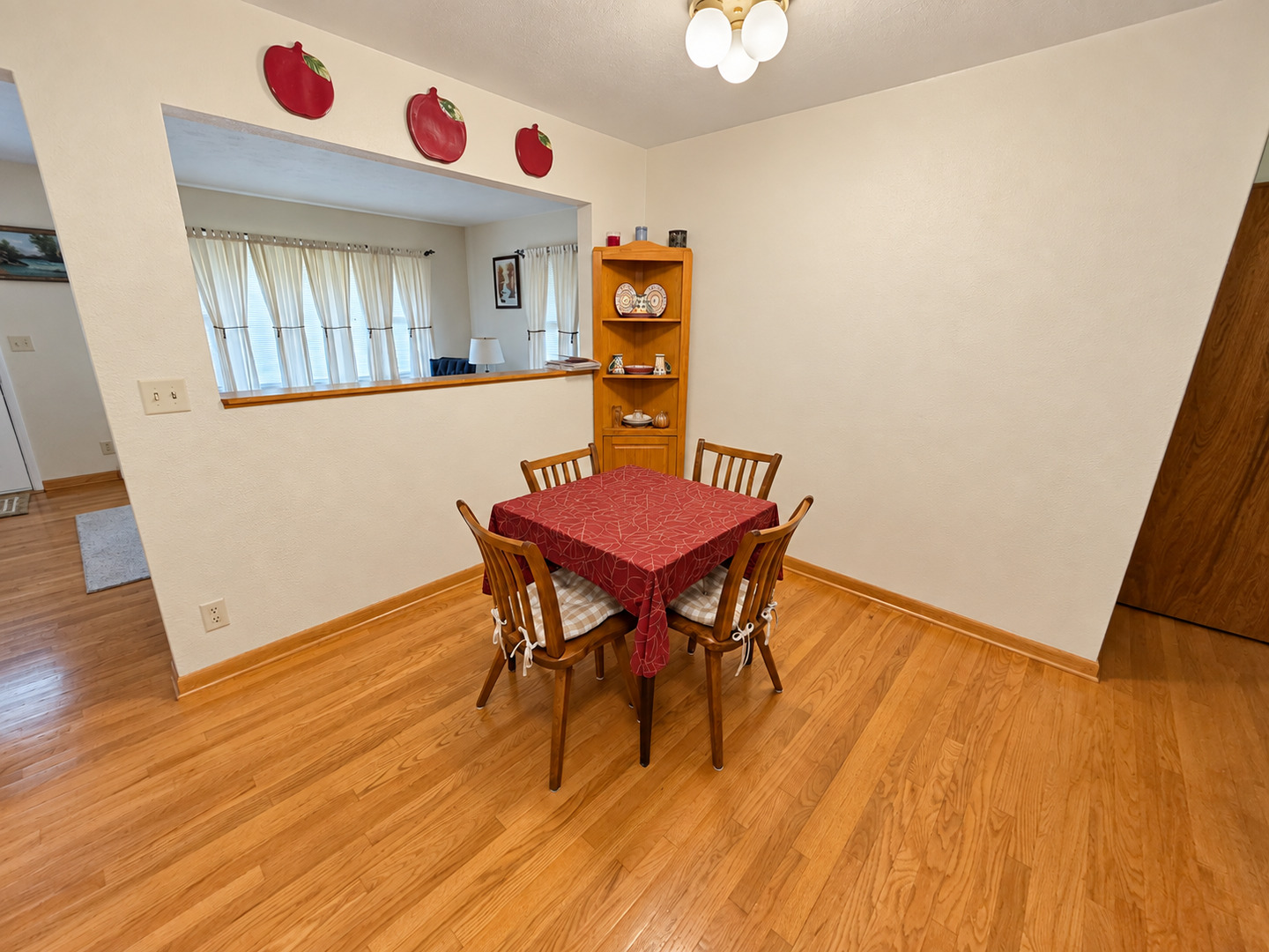 3899 S Weldon Road Property Photo 7