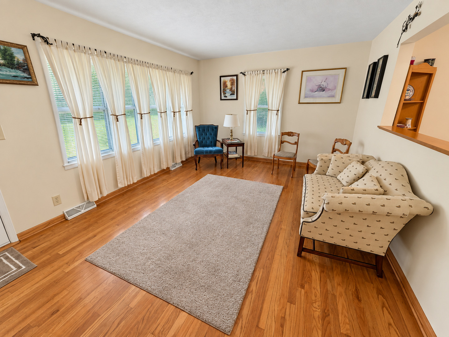 3899 S Weldon Road Property Photo 8