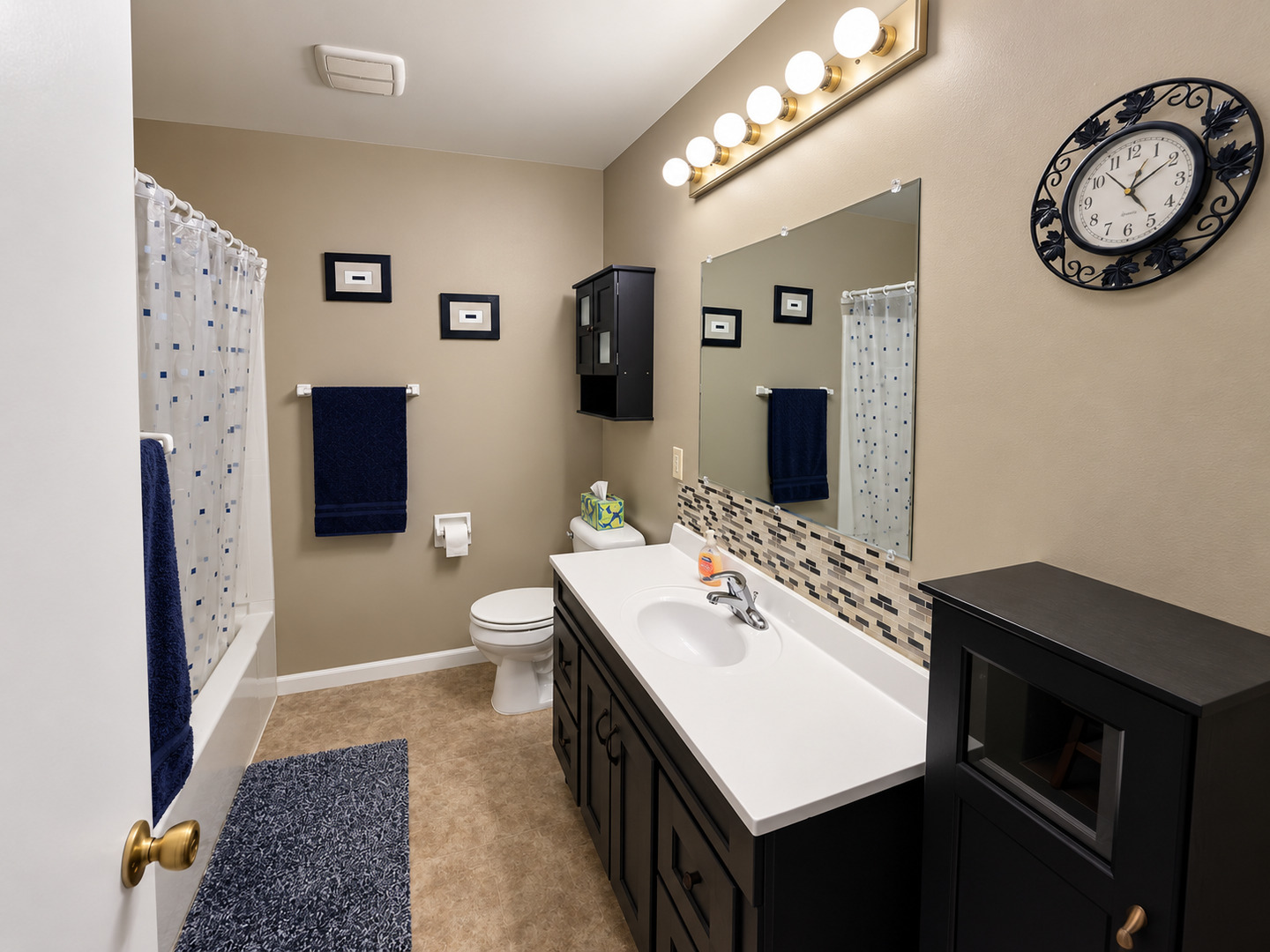 3899 S Weldon Road Property Photo 17