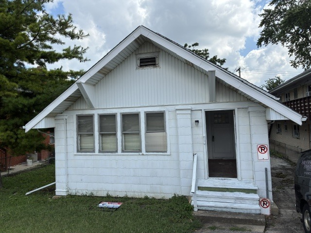 405 S Cass Avenue Property Photo 1