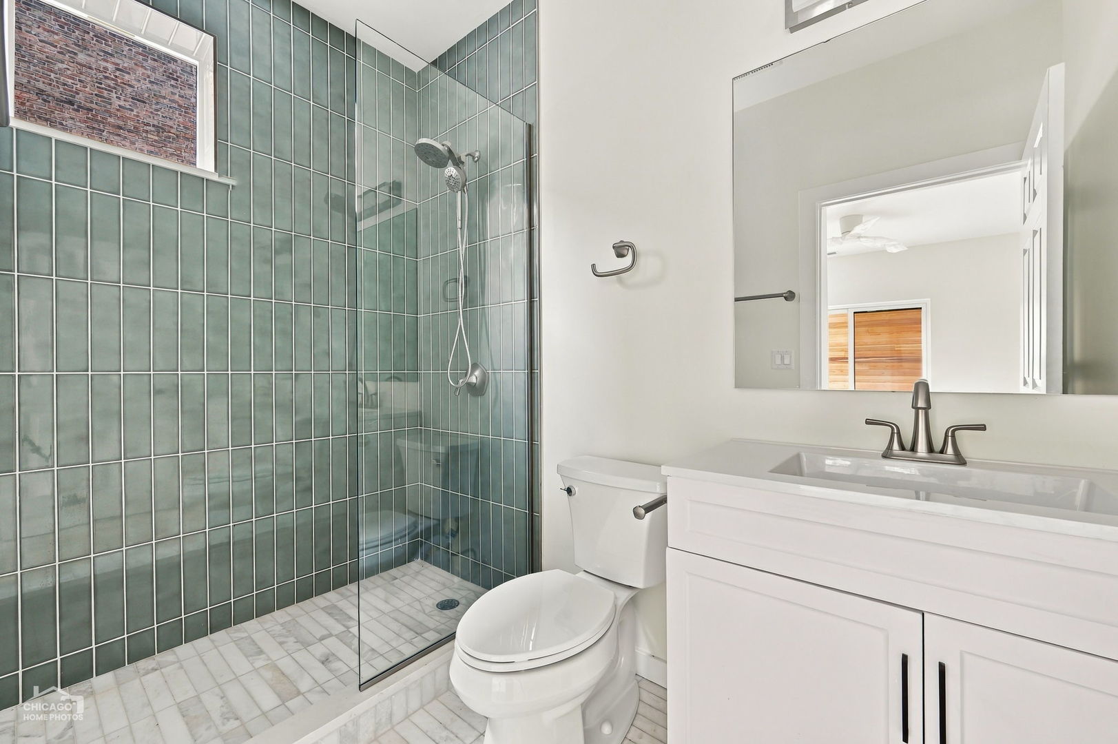1118 W 19th Street Property Photo 29