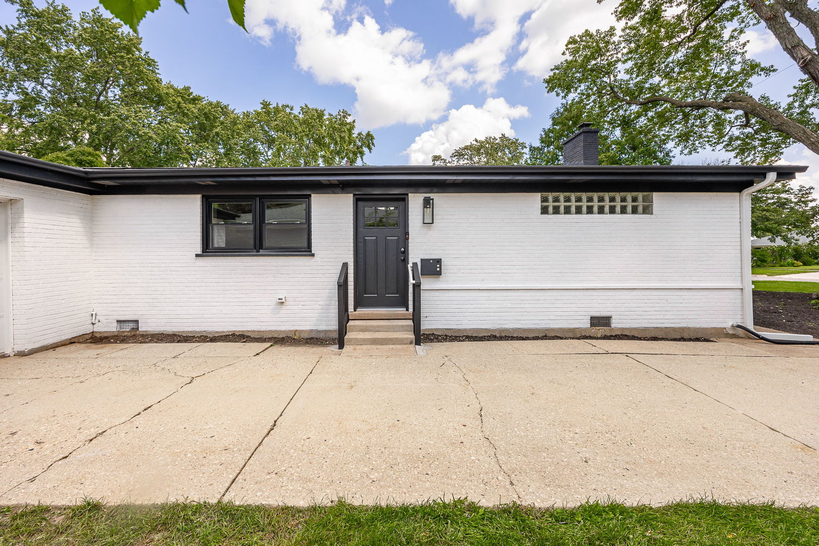 1307 Pershing Avenue Property Photo 3