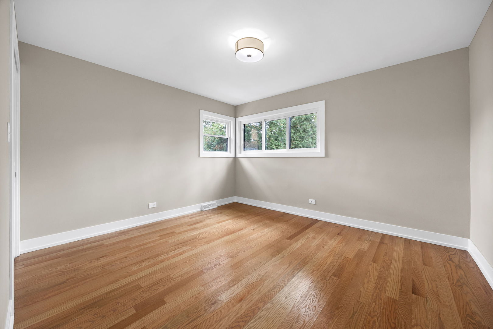 1307 Pershing Avenue Property Photo 19