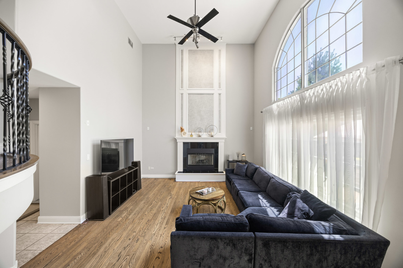 6 W Jayne Street Property Photo 13