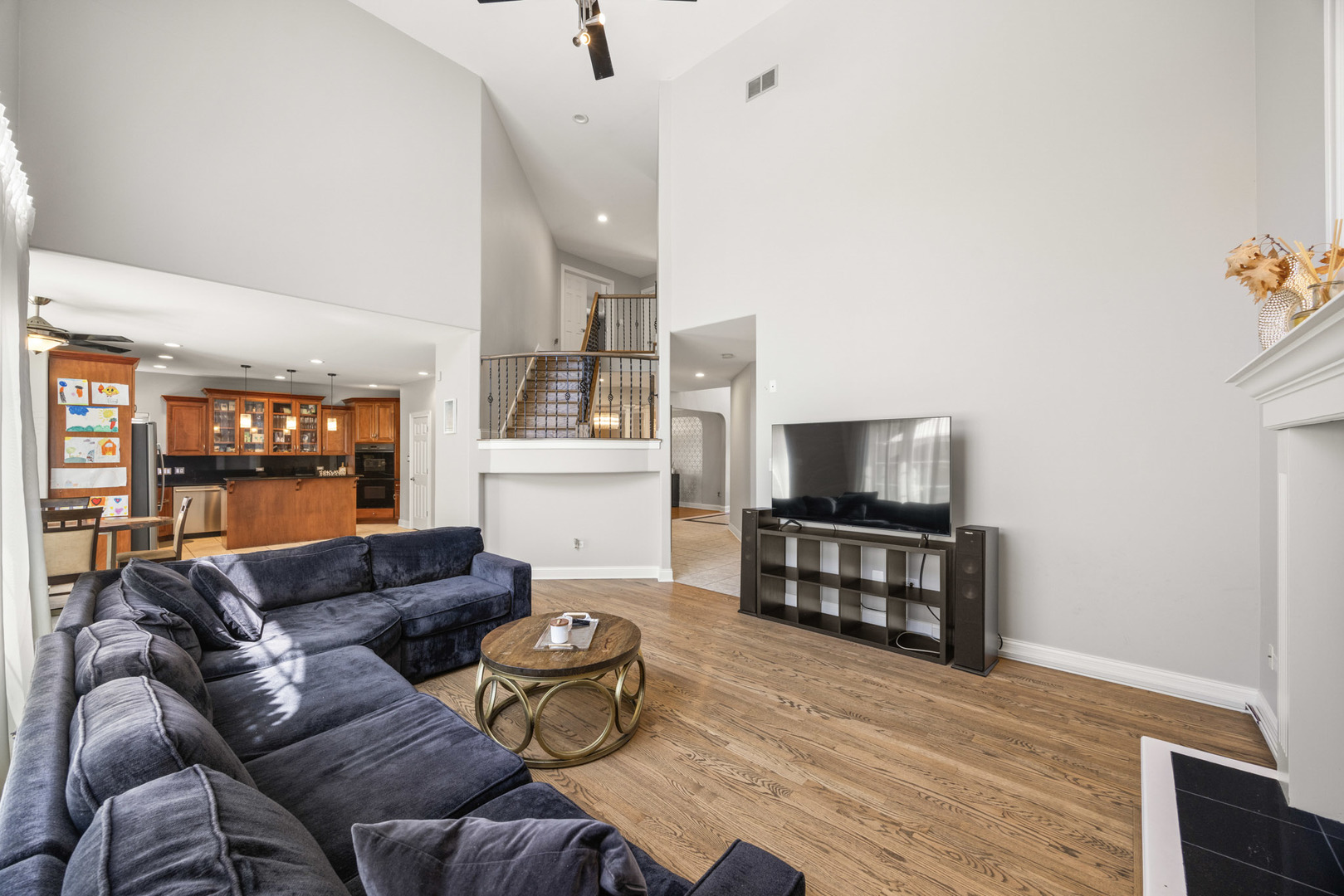 6 W Jayne Street Property Photo 15