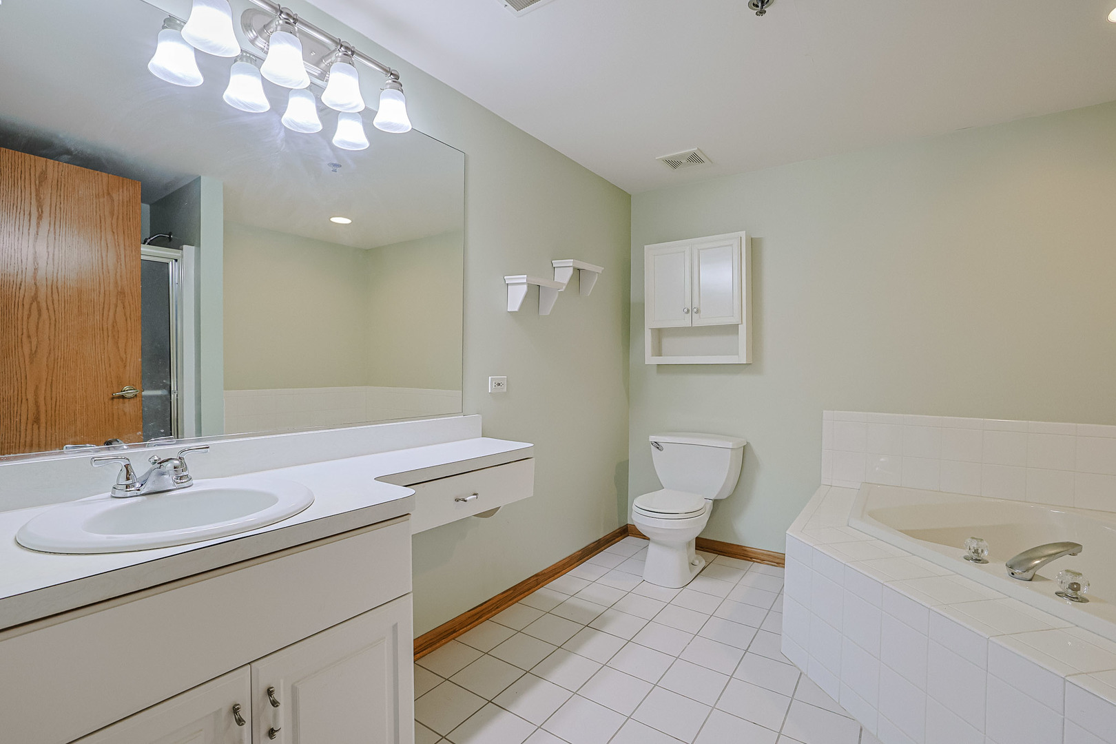 11545 Settlers Pond Way 2d Property Photo 14