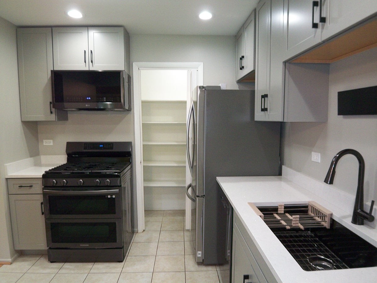 1546 Williamsburg Drive C1 Property Photo 12