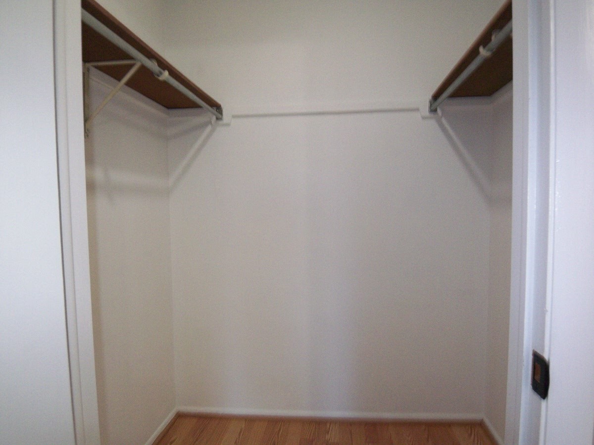 1546 Williamsburg Drive C1 Property Photo 20