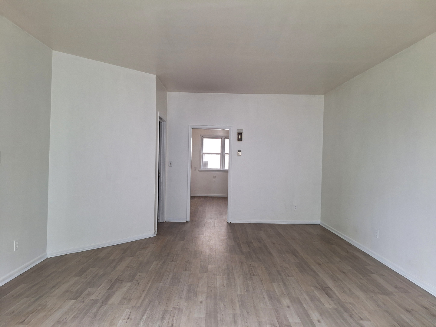 214 S Bloomington Street 1 Property Photo 2