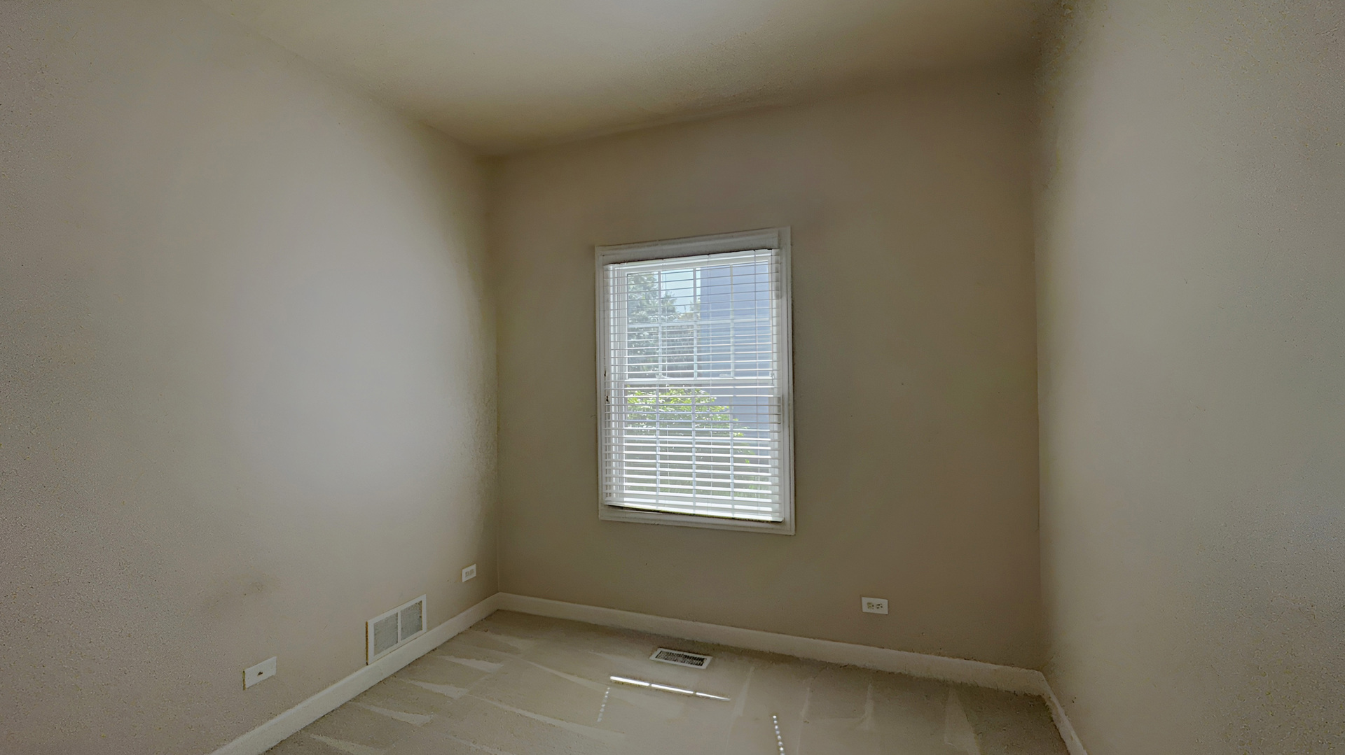 4824 Clearwater Lane Property Photo 12