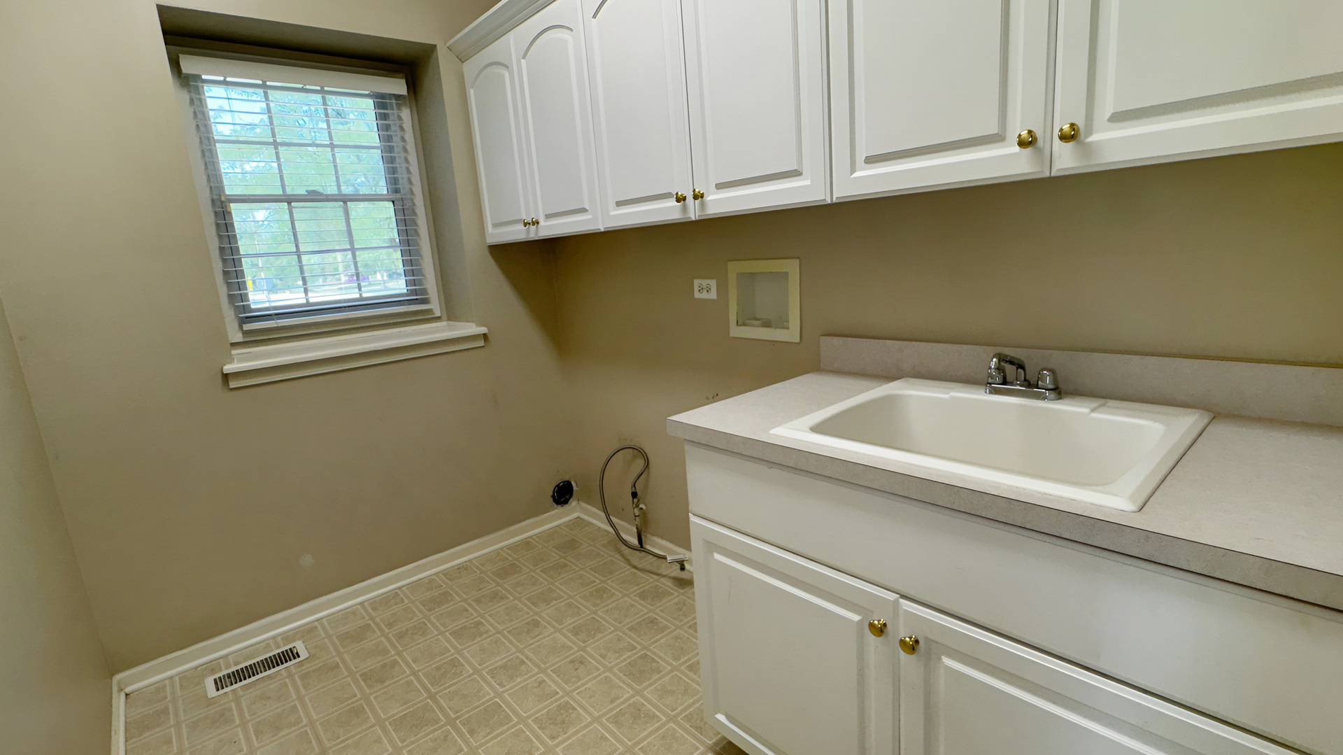 4824 Clearwater Lane Property Photo 30