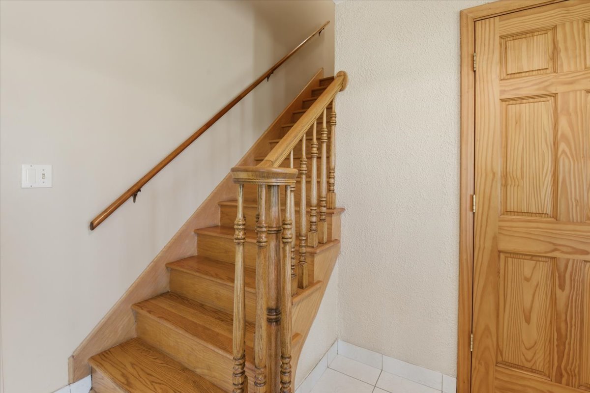 160 Fairfield Way Property Photo 11