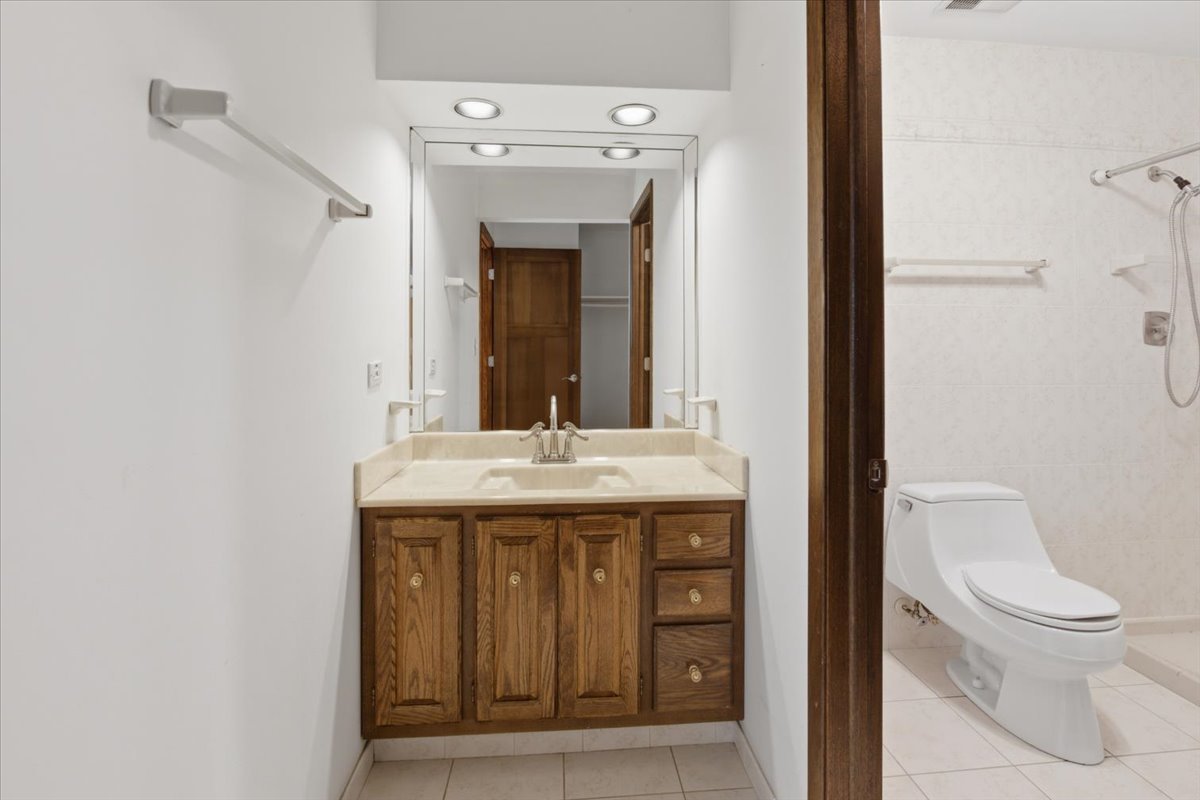160 Fairfield Way Property Photo 13