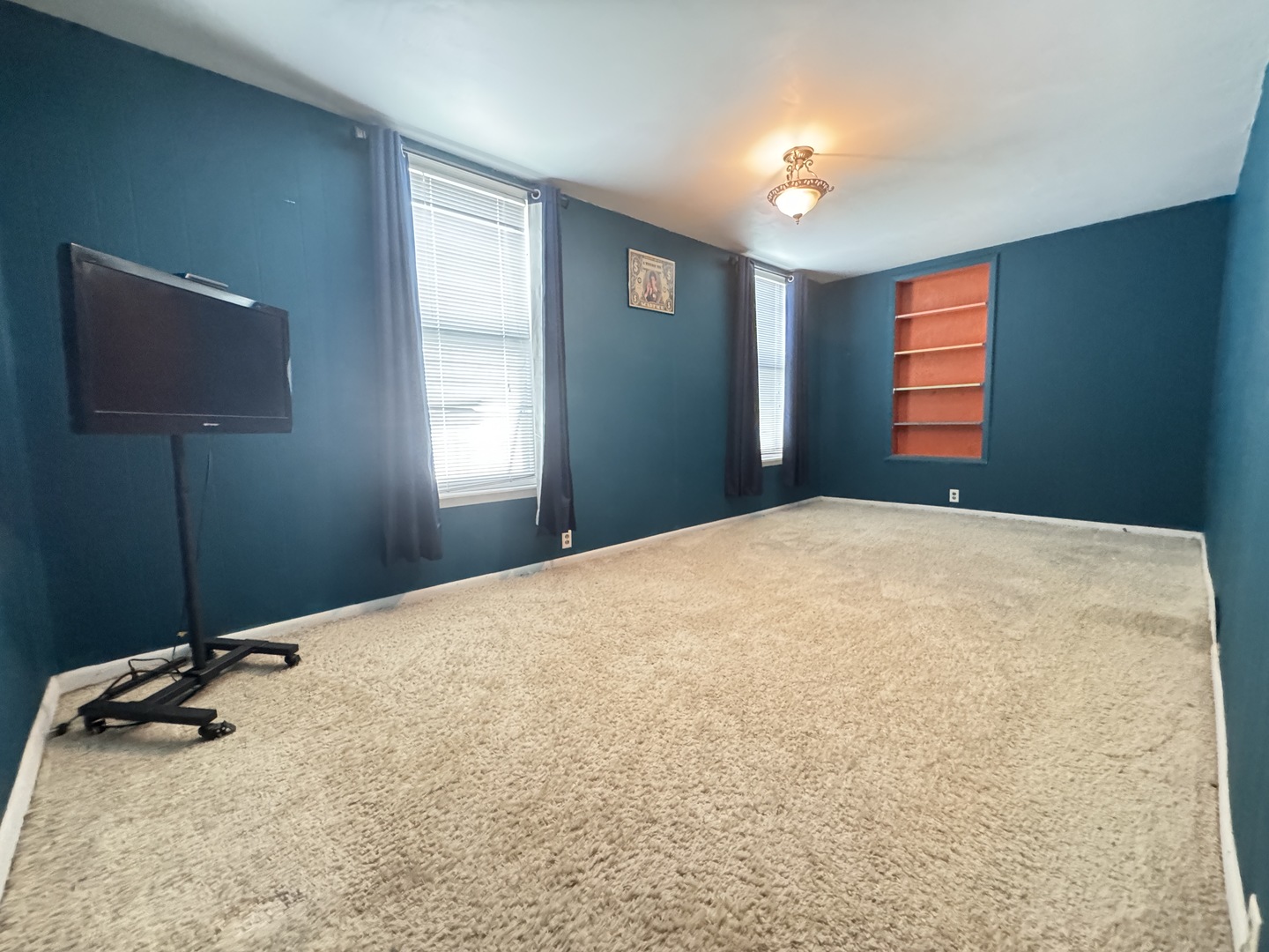 637 Crosat Street Property Photo 10
