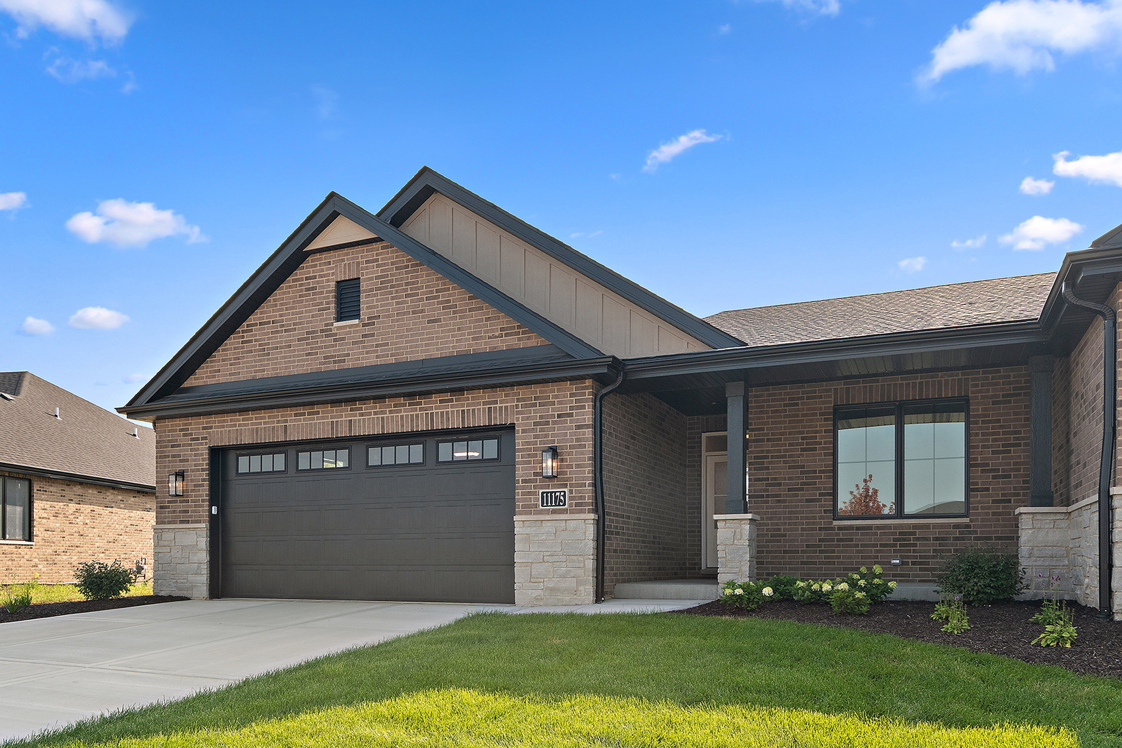 11175 Lizmore Lane 33a Property Photo 3