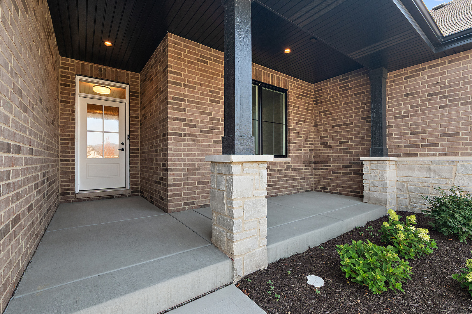 11175 Lizmore Lane 33a Property Photo 4