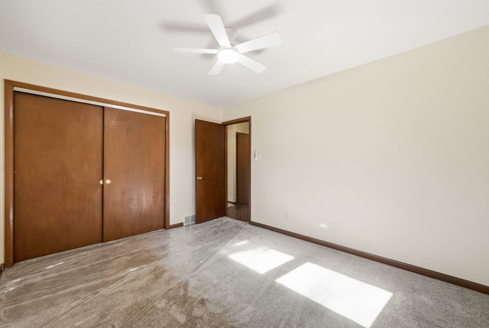 9041 S 84 Court Property Photo 20
