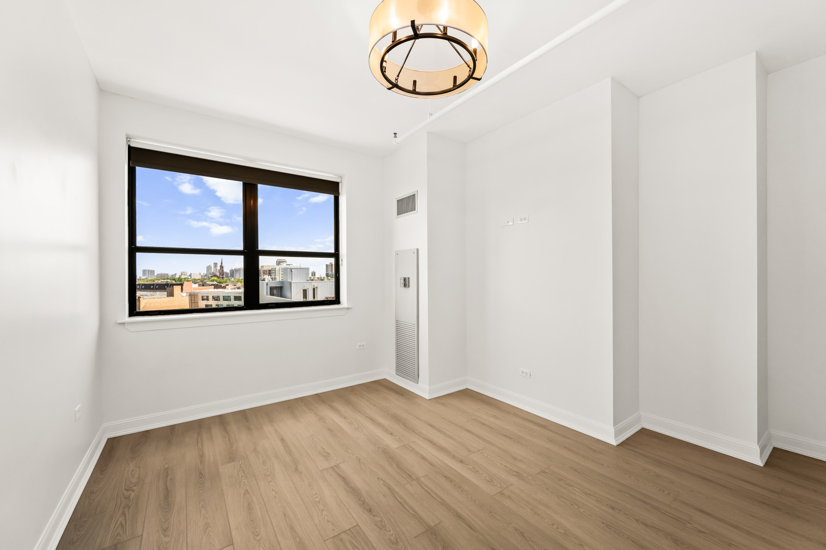 511 W Division Street 706 Property Photo 14