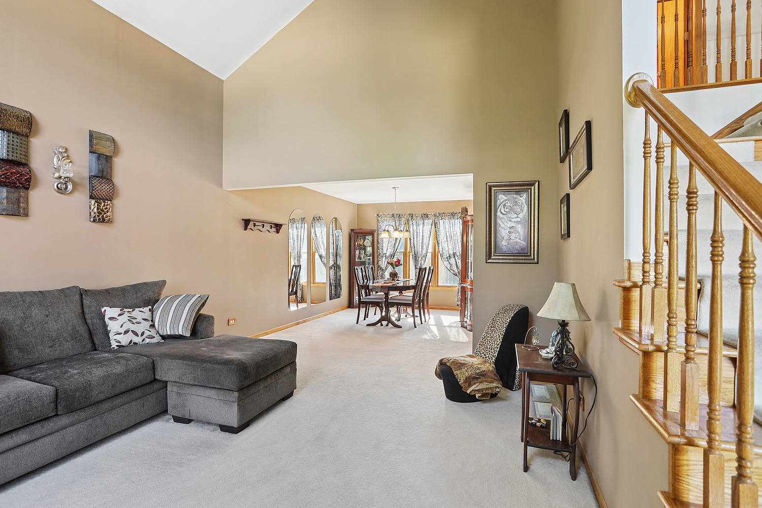 524 Glenn Drive Property Photo 4