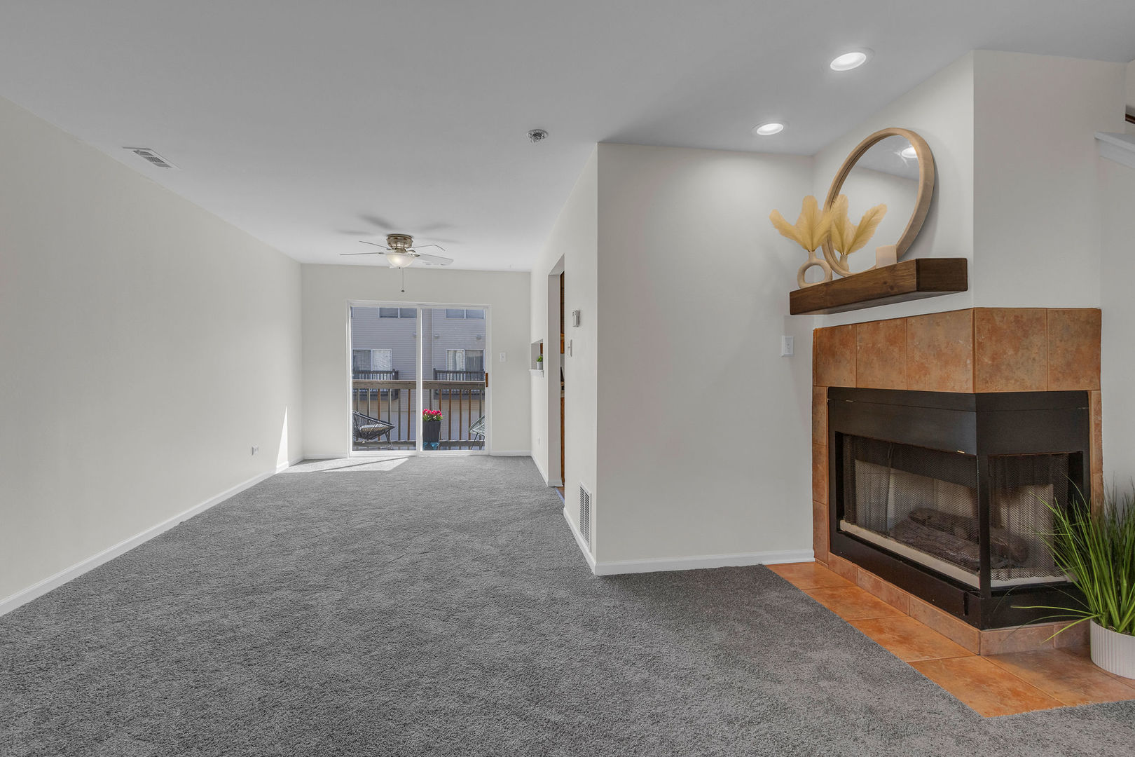 16419 Teton Drive Property Photo 6
