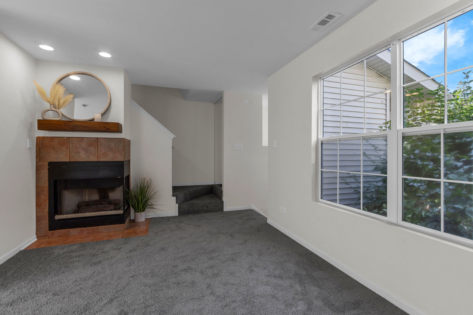 16419 Teton Drive Property Photo 8
