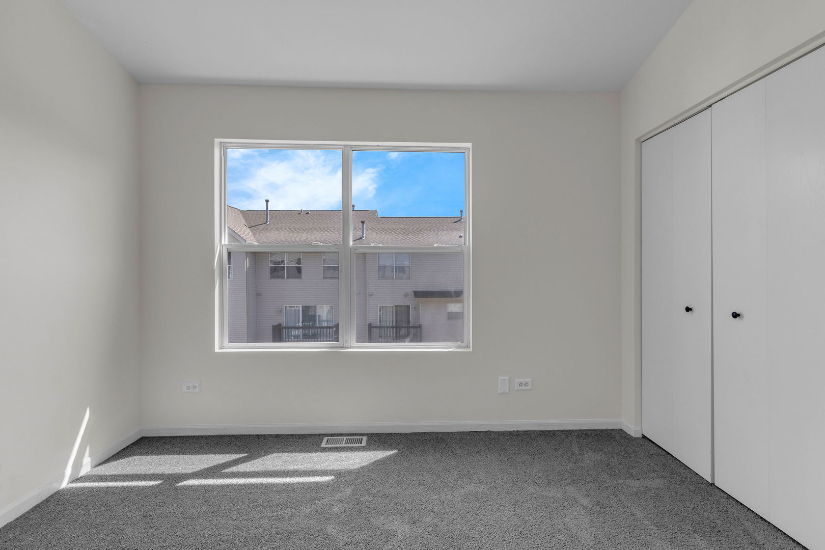 16419 Teton Drive Property Photo 23